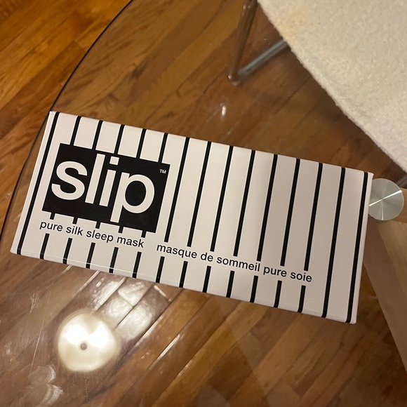 Slip EyeMask - Picture 2 of 3